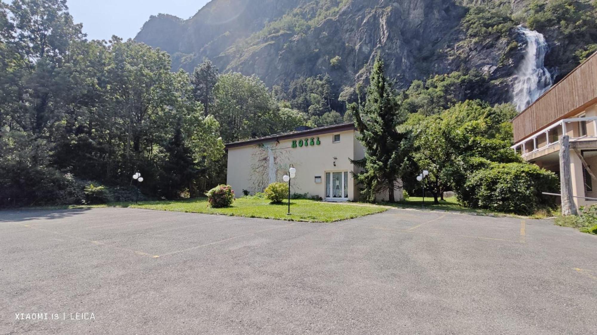 La Cascade Hotel Vernayaz Exterior foto